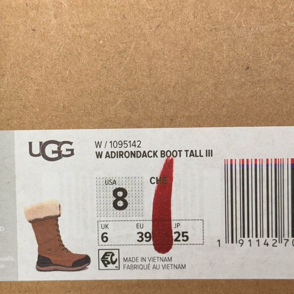 UGG ADIRONDACK BOOT TALL - Picture 6 of 6